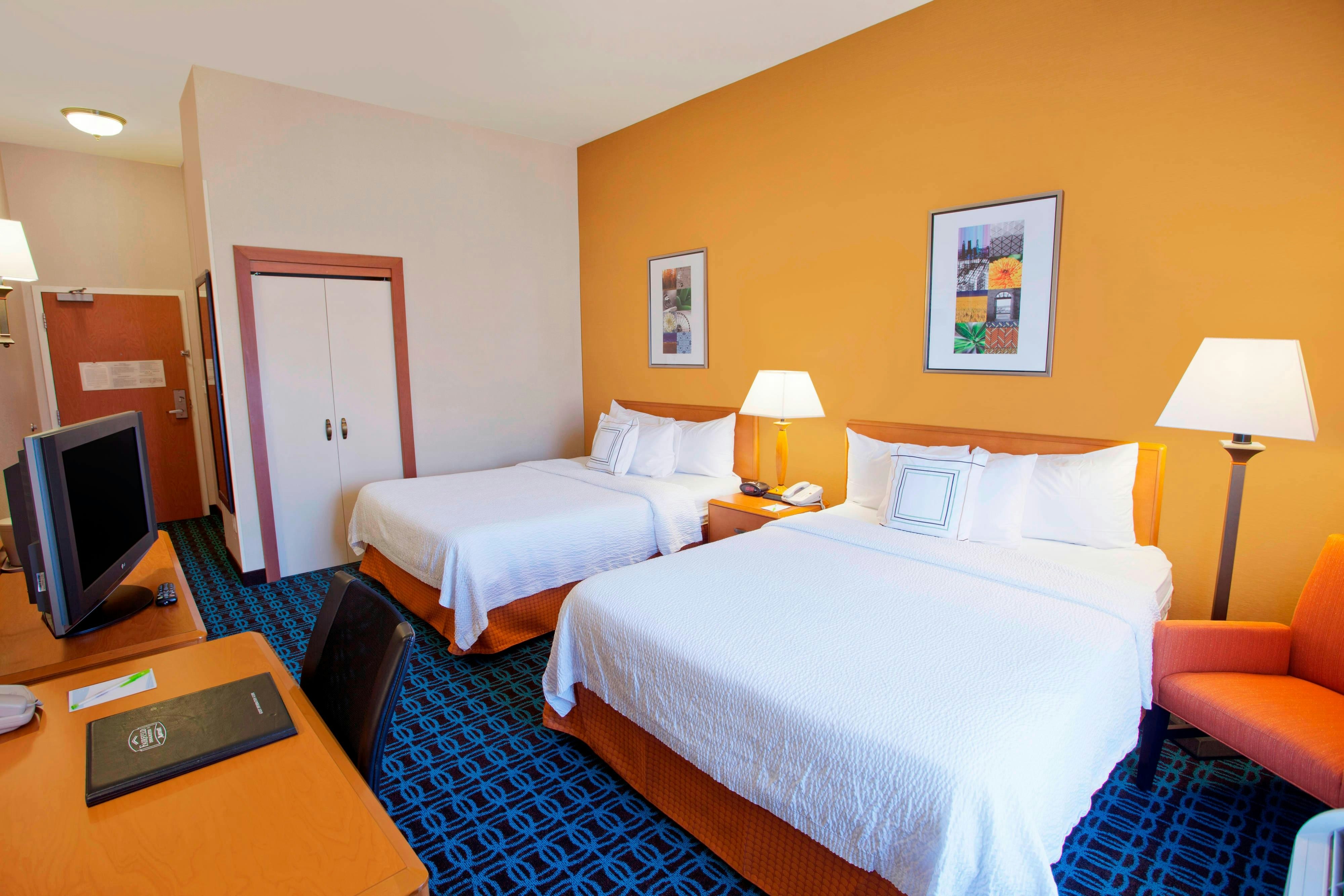 room, 2 queen beds