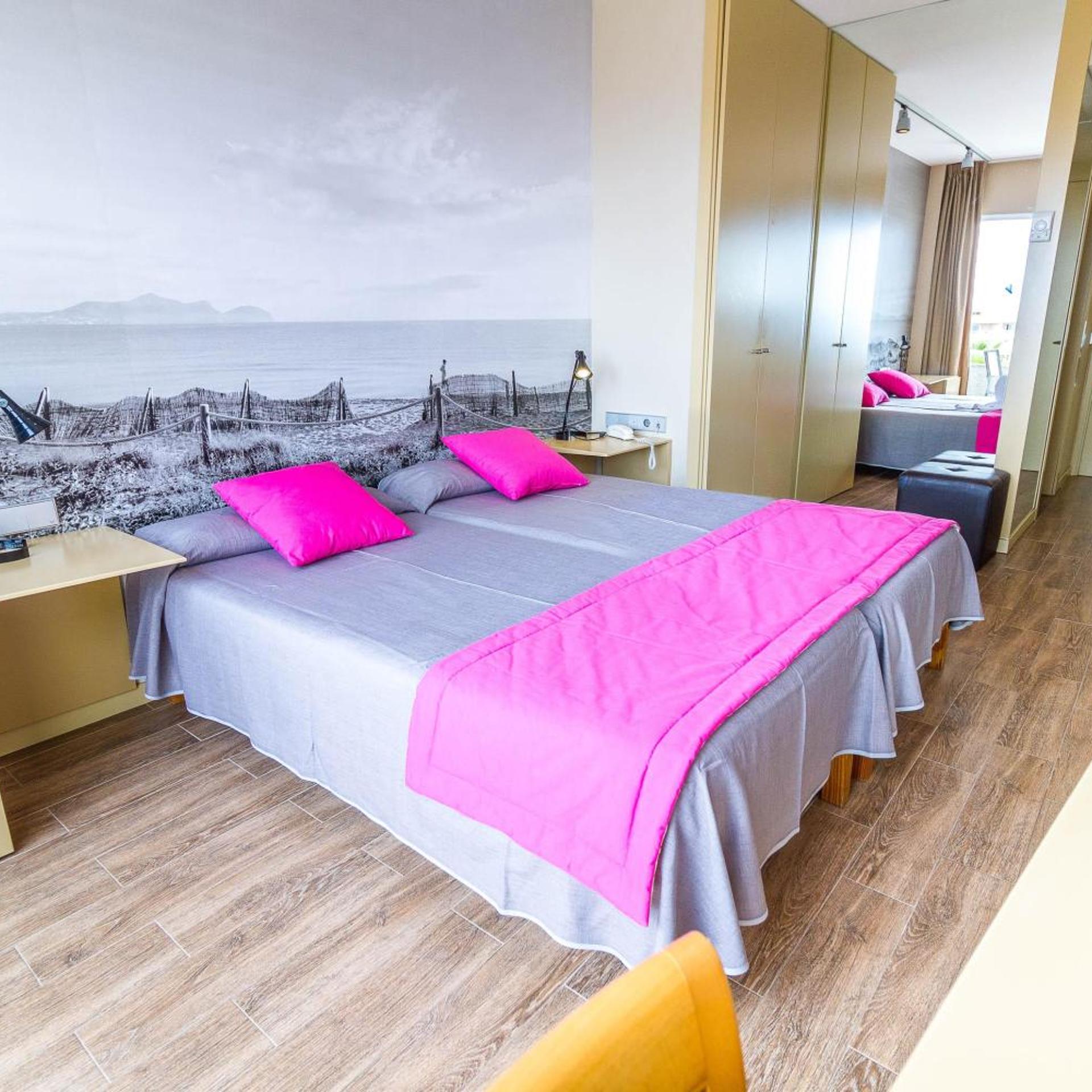 Room, Double Bed, Side Sea View