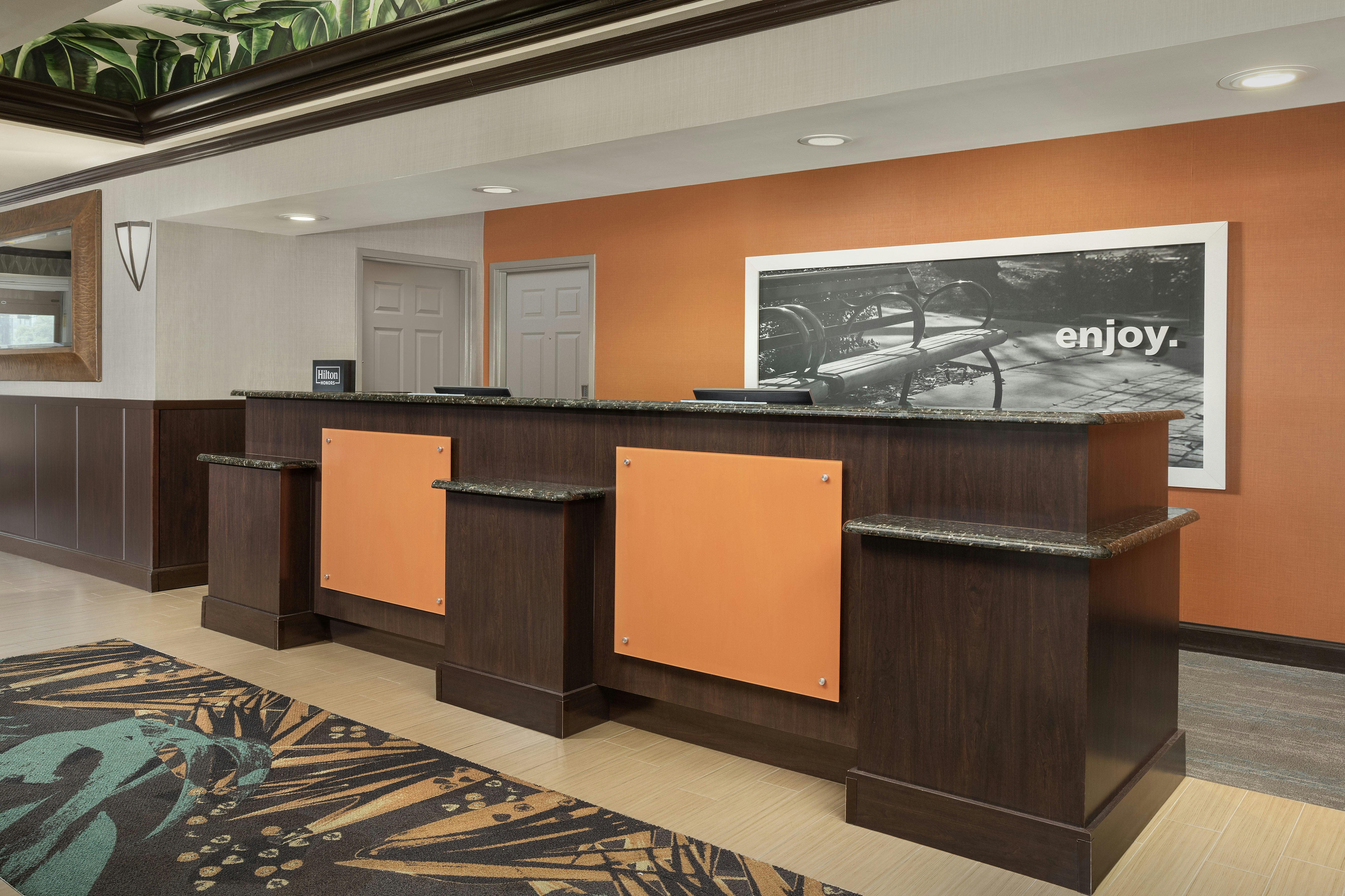 Hampton Inn Suite Lake City 8/35