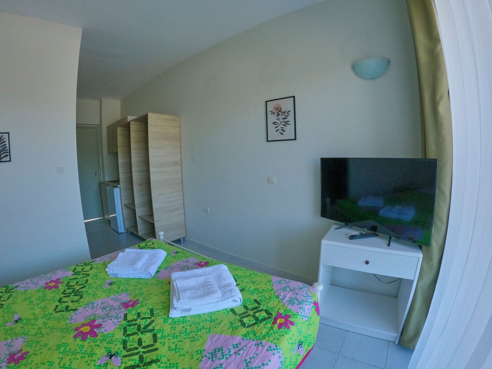 Ivory Serenity Hotel 57/70