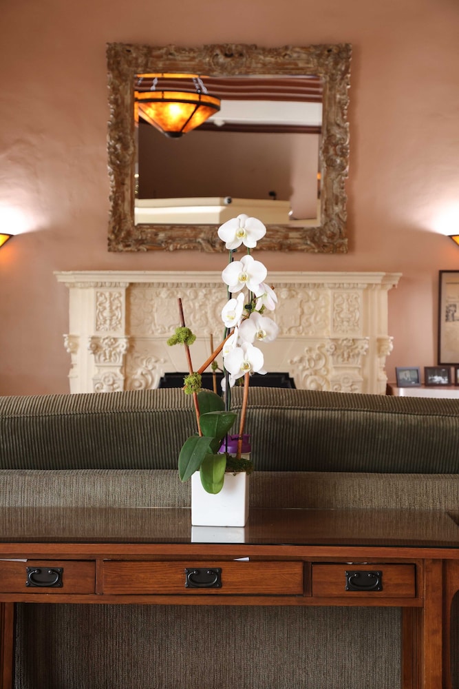 Hotel Carmel Santa Monica Hotel 12/52
