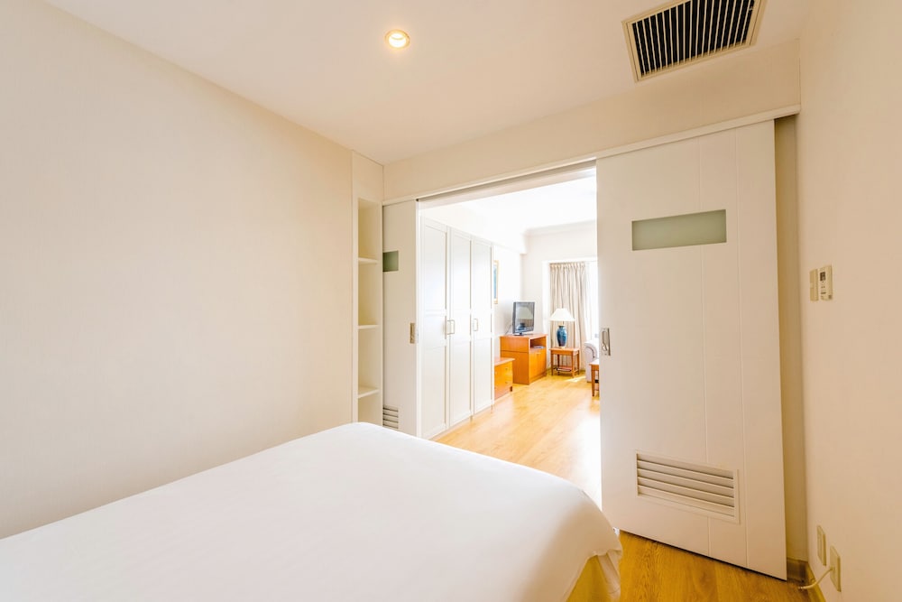 1 BEDROOM, ECONOMY, APARTMENT