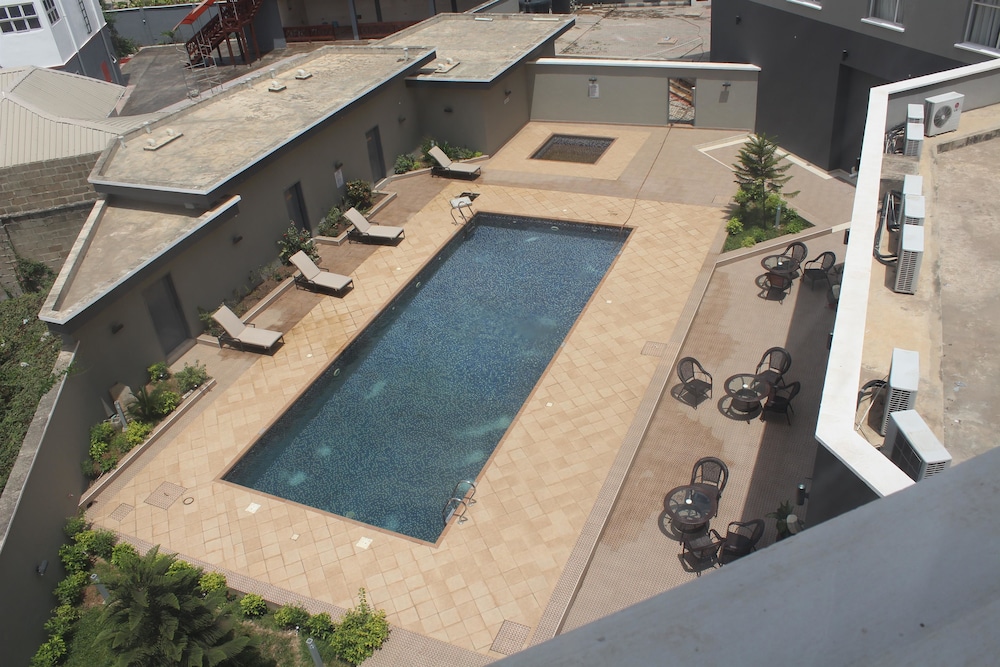 Golden Tulip Ibadan 29/35