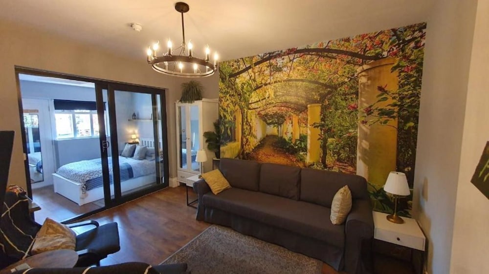 Mamas Inn Boutique Guest House 25/50