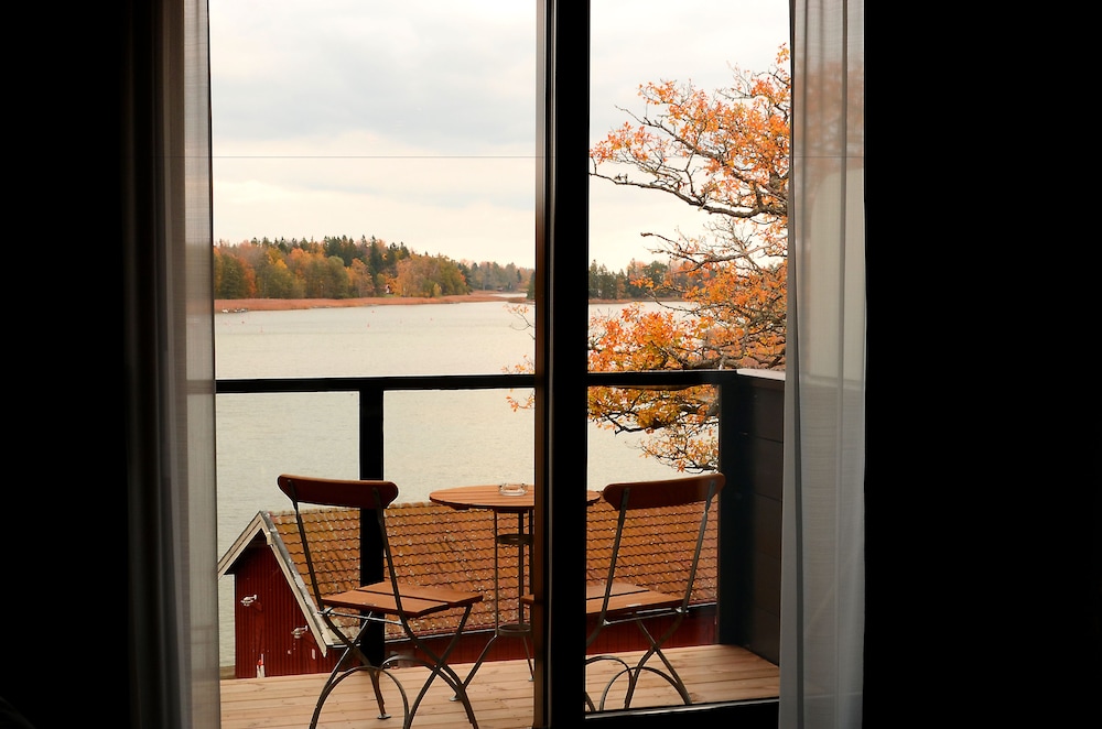 Marholmen Hotell and Conference AB 37/81