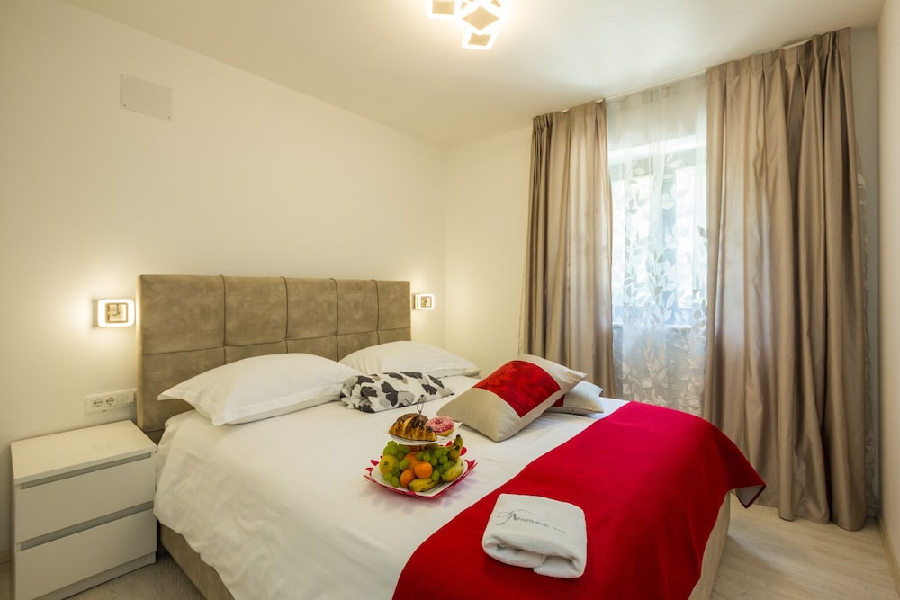 Aparthotel Gimi 10/62