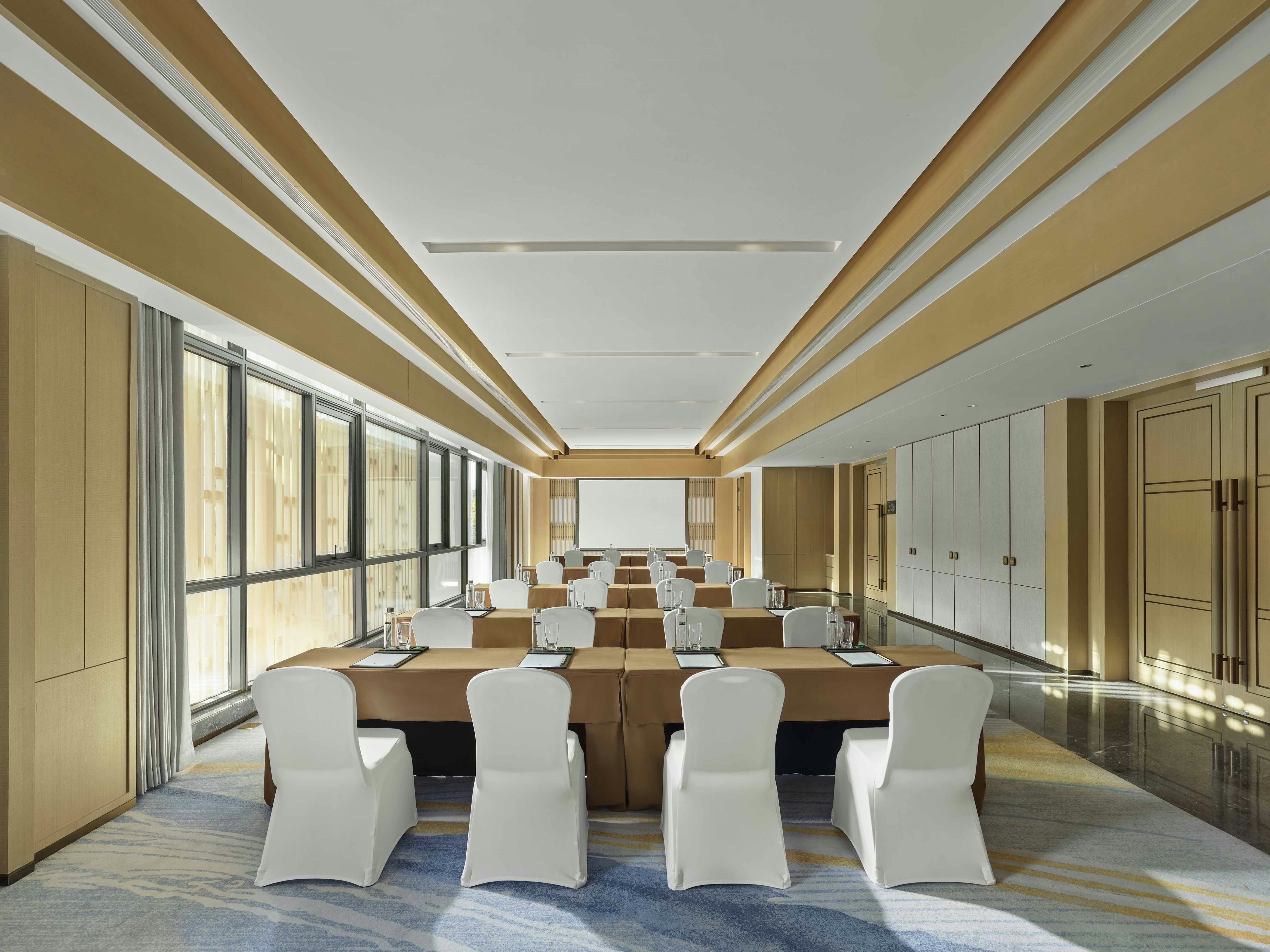 DoubleTree by Hilton Taizhou Shenxianju 20/26
