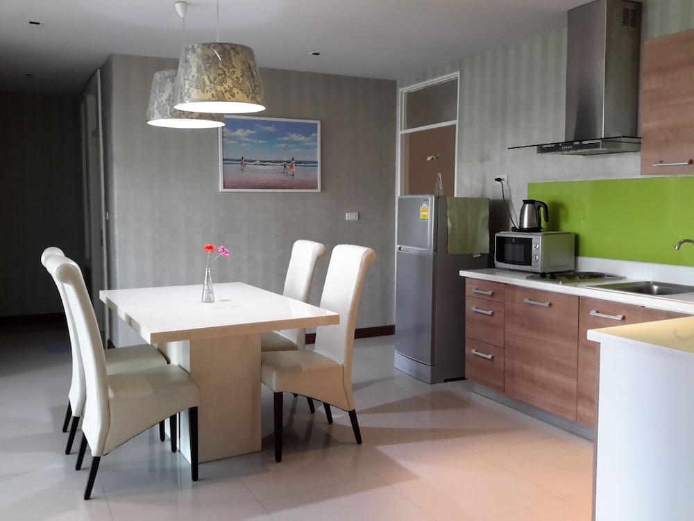 Beachfront Family Penthouse Hua Hin 35/50