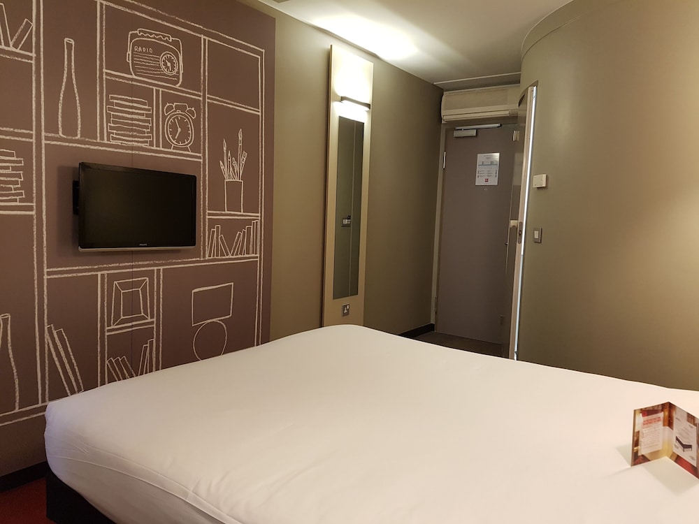 Ibis Sheffield City 16/47