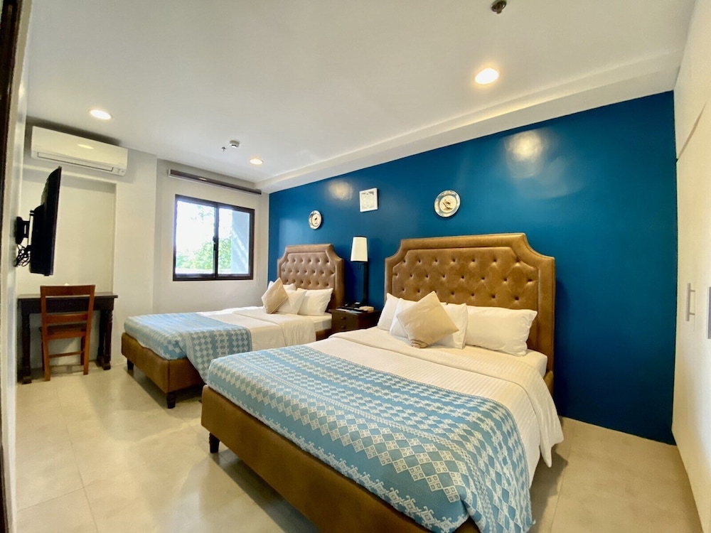 Paradores De Vigan 17/56
