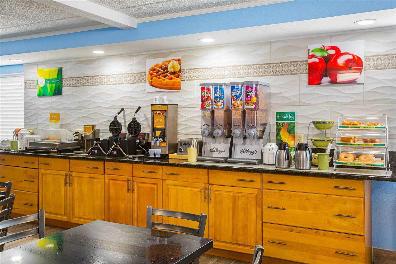 Quality Inn and Suites Near Six Flags East 11/17