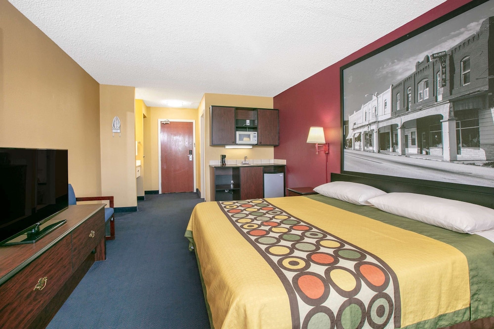Super 8 by Wyndham Big Cabin/Vinita Area 13/39