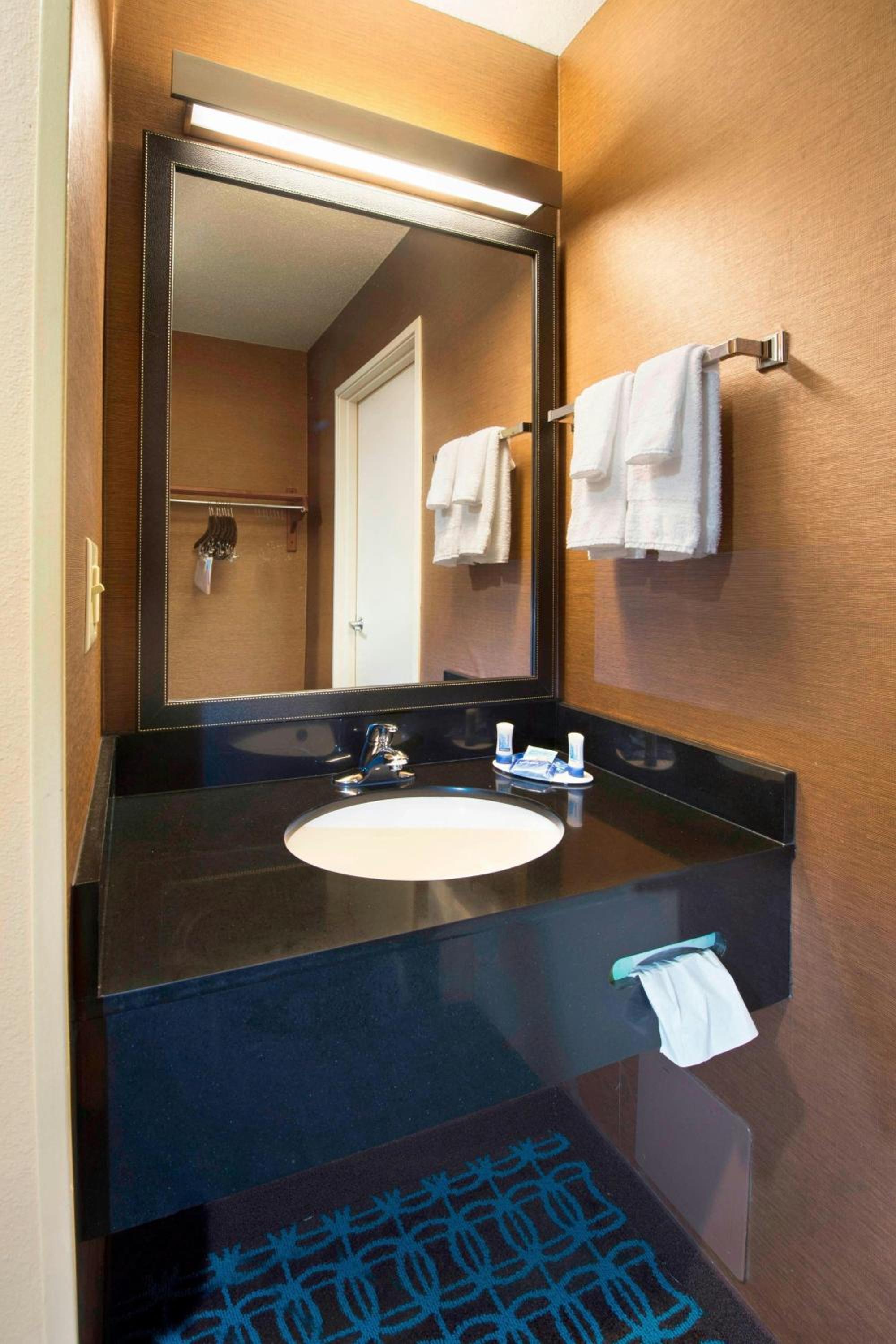 غرفة كبيرة بسرير كينج، Fairfield Inn By Marriott Huntsville 6/6