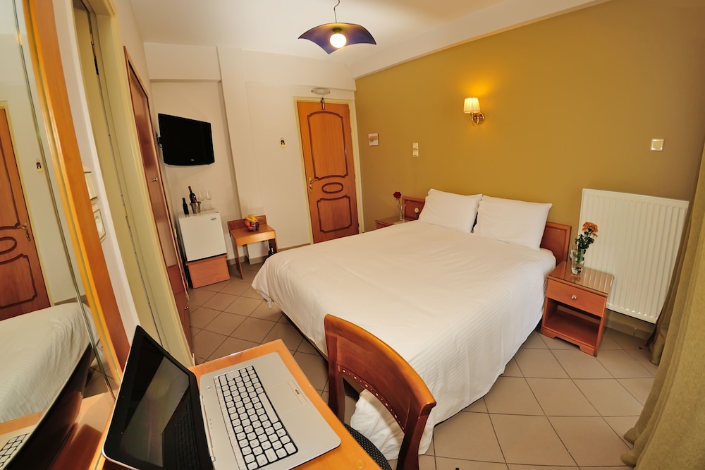 Morfeas Hotel 17/56