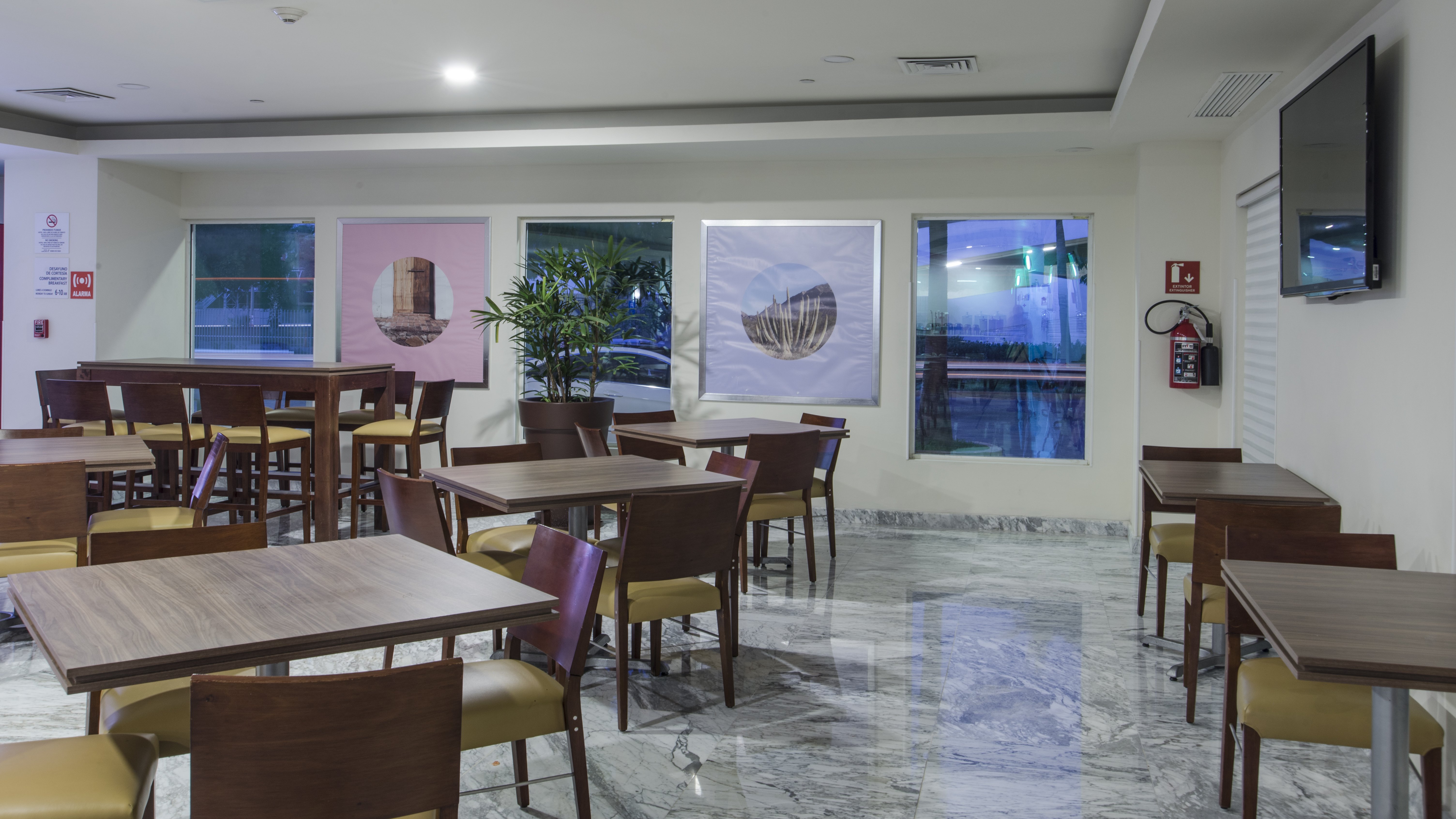 Holiday Inn Express Culiacan 38/50