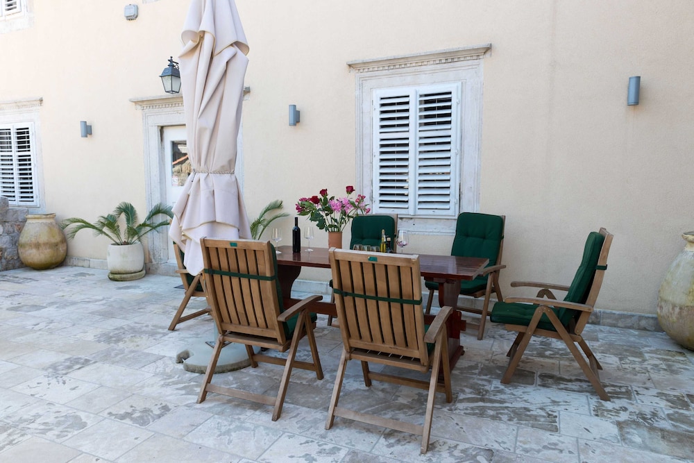 ORKA APARTMENTS 47/75