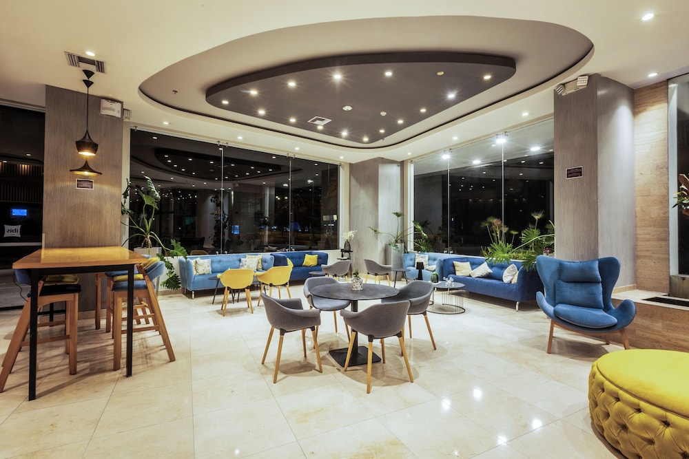 Ibis Quito 42/61
