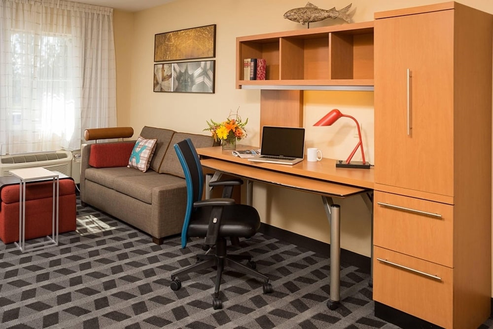 TownePlace Suites Bend Near Mt. Bachelor 30/36