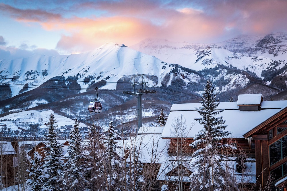 Mountain Lodge Telluride 66/73