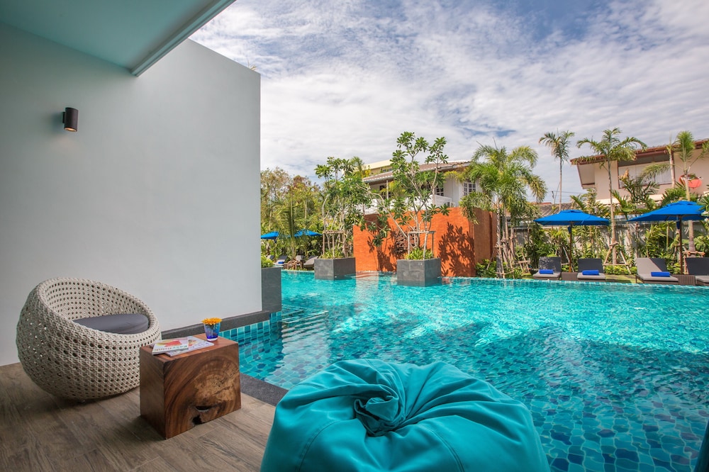 Asira Boutique Huahin Hotel 7/65
