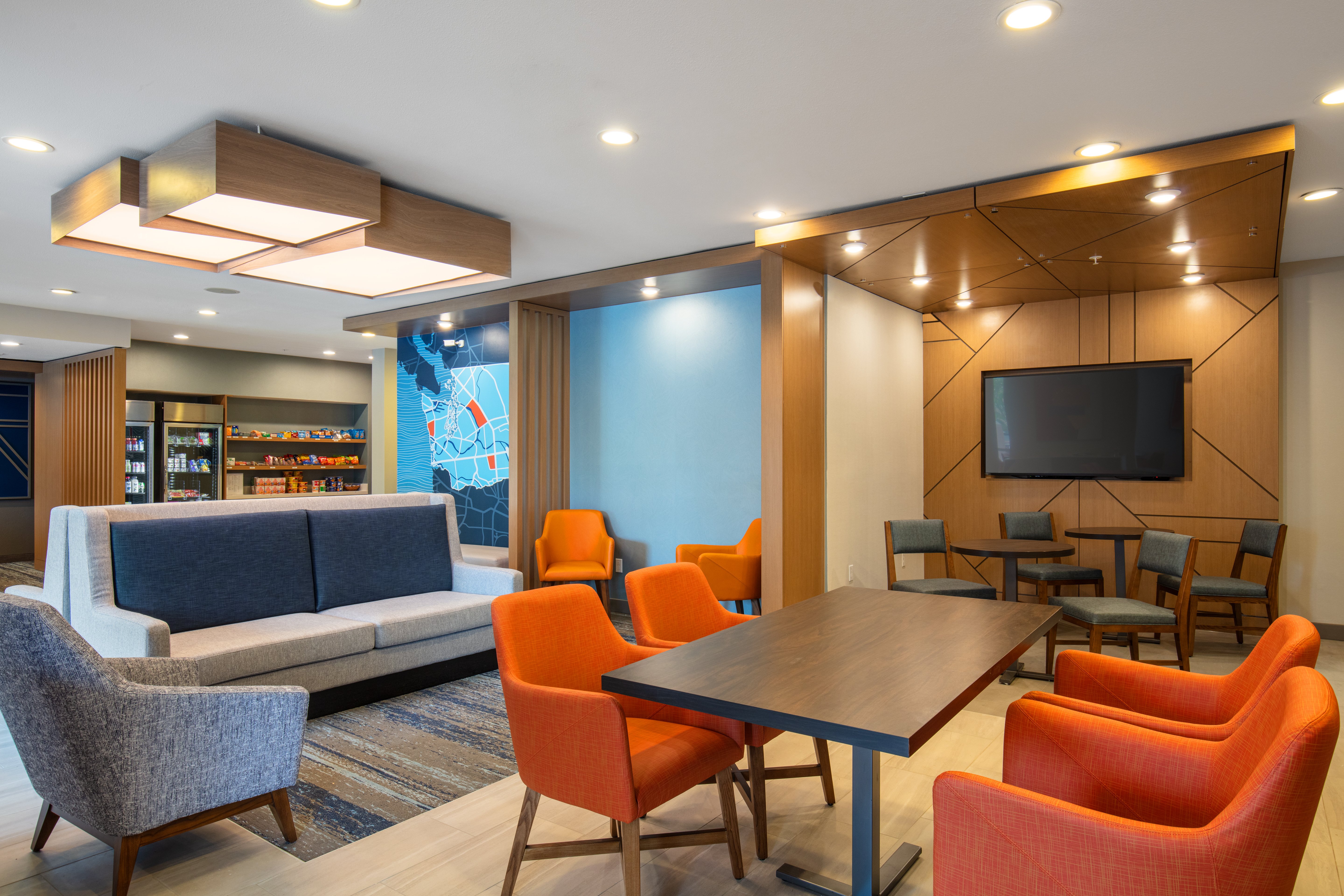 Holiday Inn Express Bothell 37/50