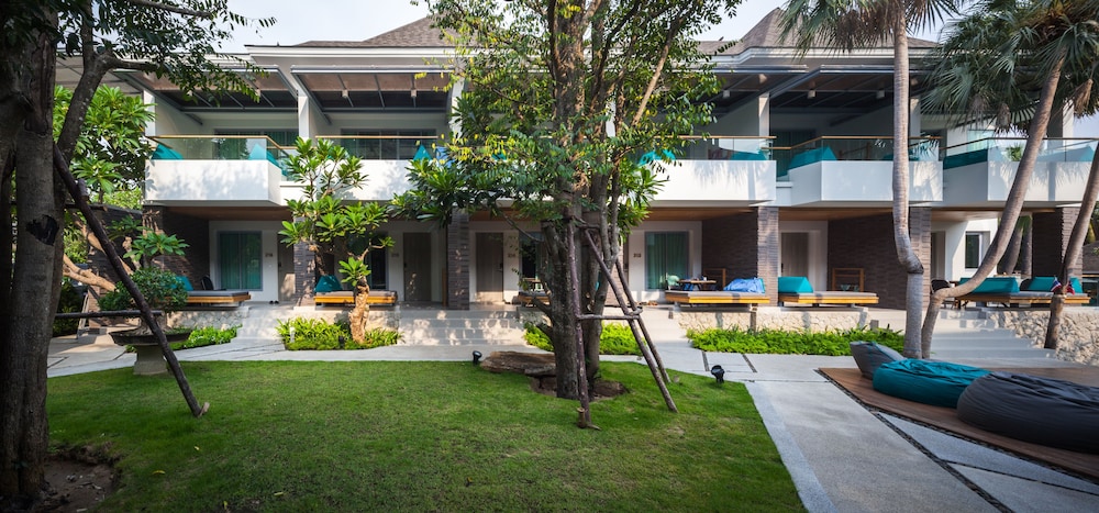 Bann Pantai Resort 57/69