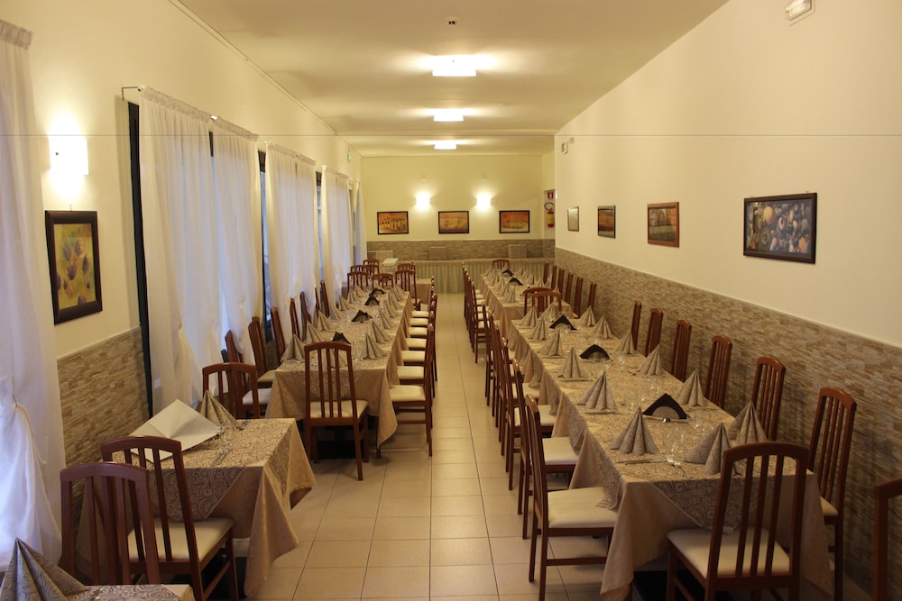 Hotel La Pergola 42/63