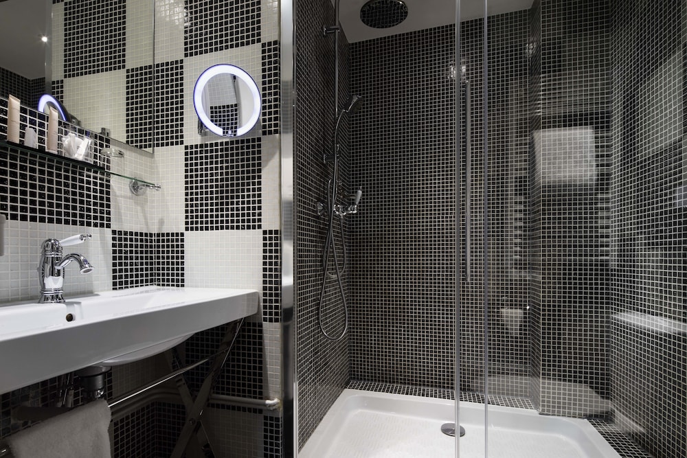 Hotel Spa de Latour Maubourg 66/70
