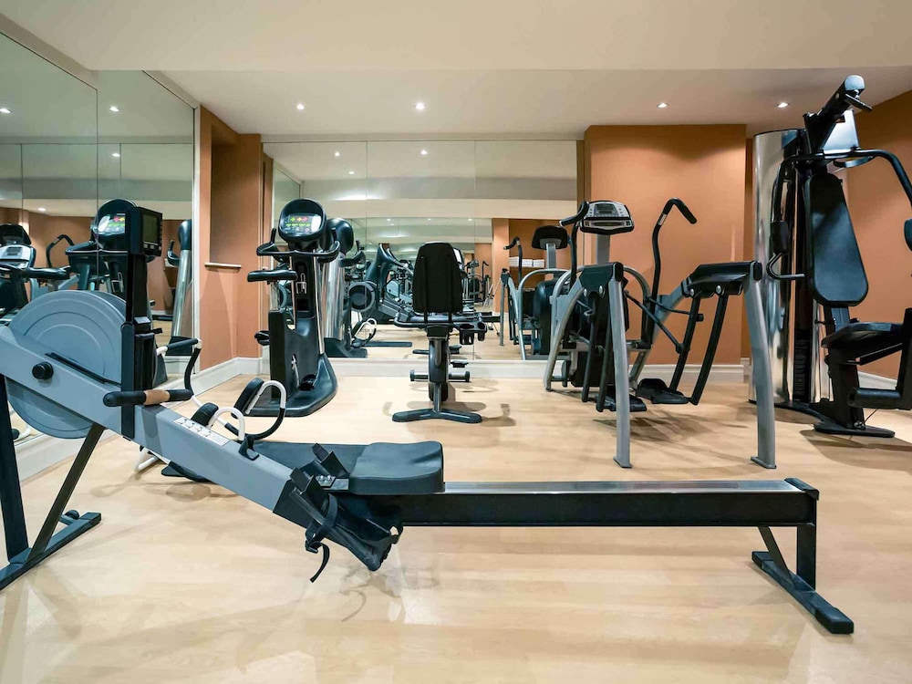 Mercure London Heathrow 34/68