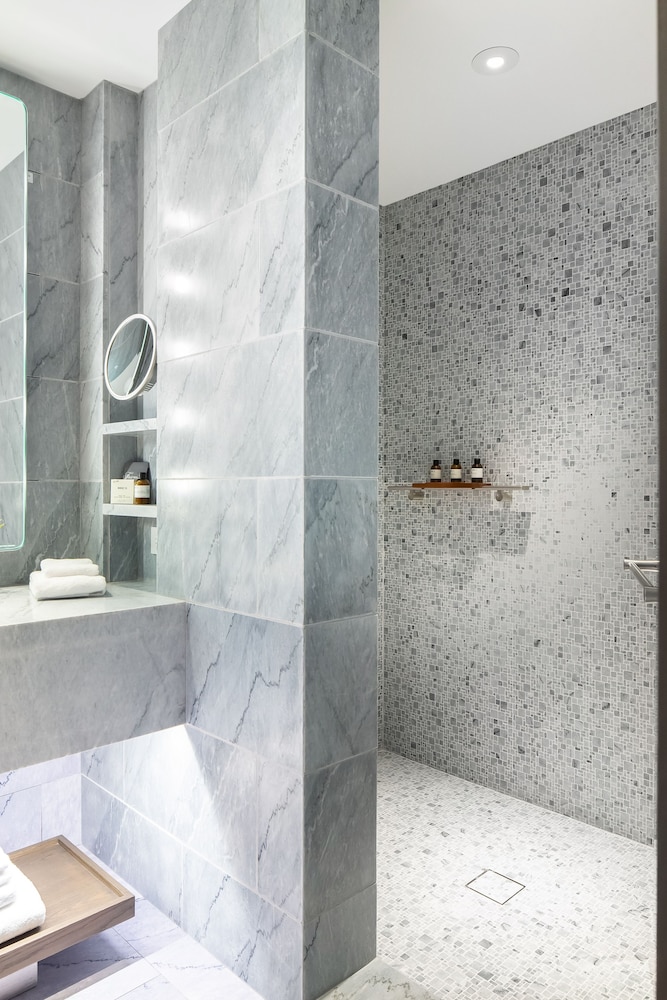 Fairmont Gold, Studio, Suite, 2 Queen Beds