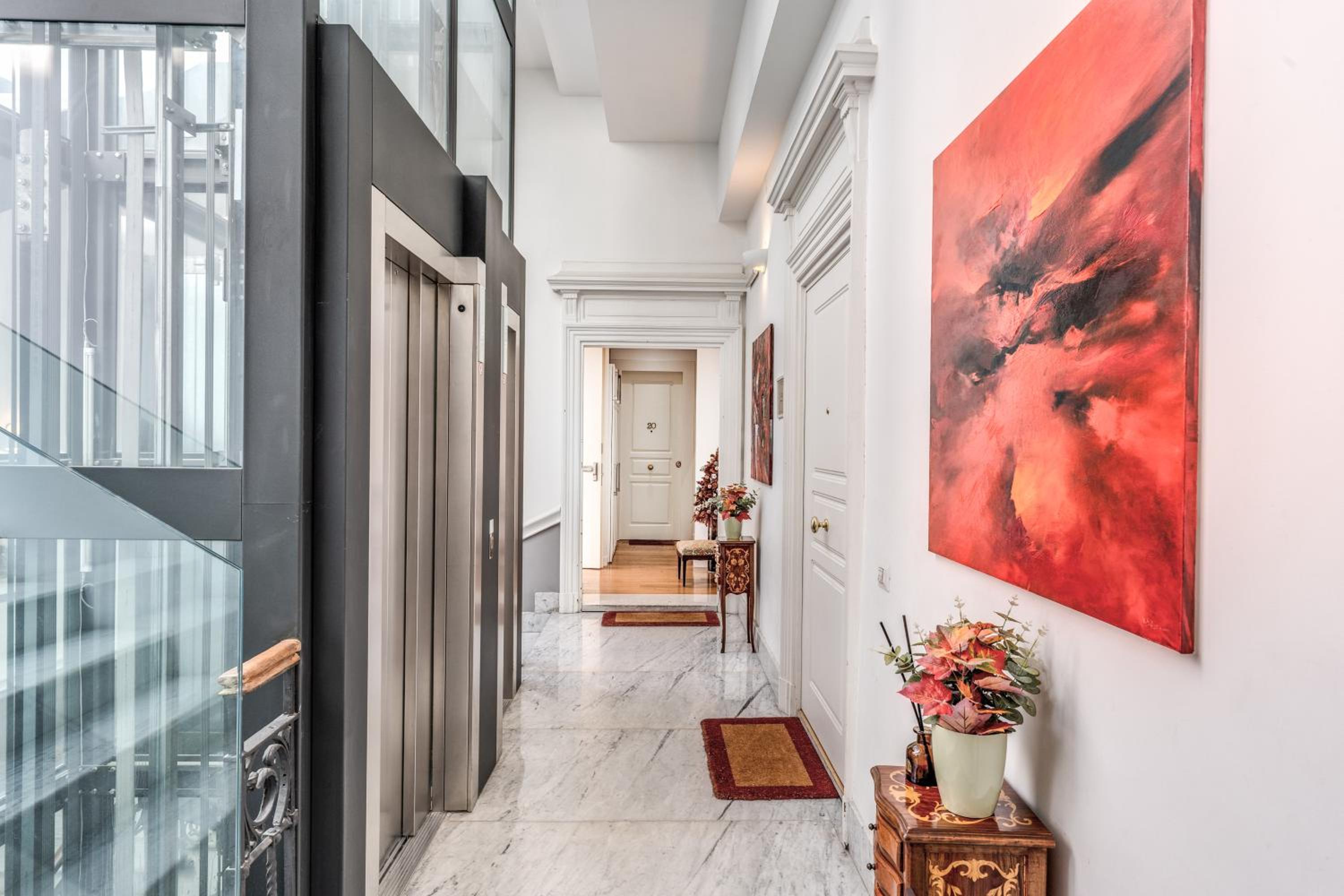 Suite della Pigna 9/15
