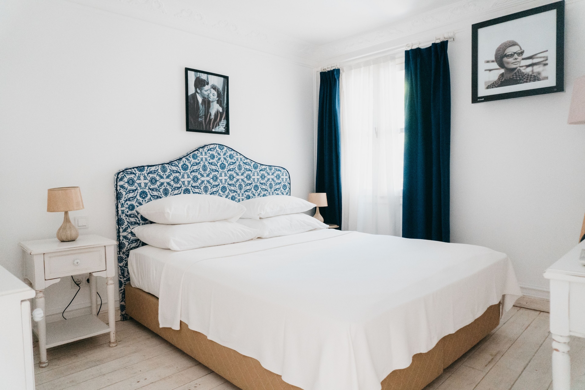 STANDARD, DOUBLE BED