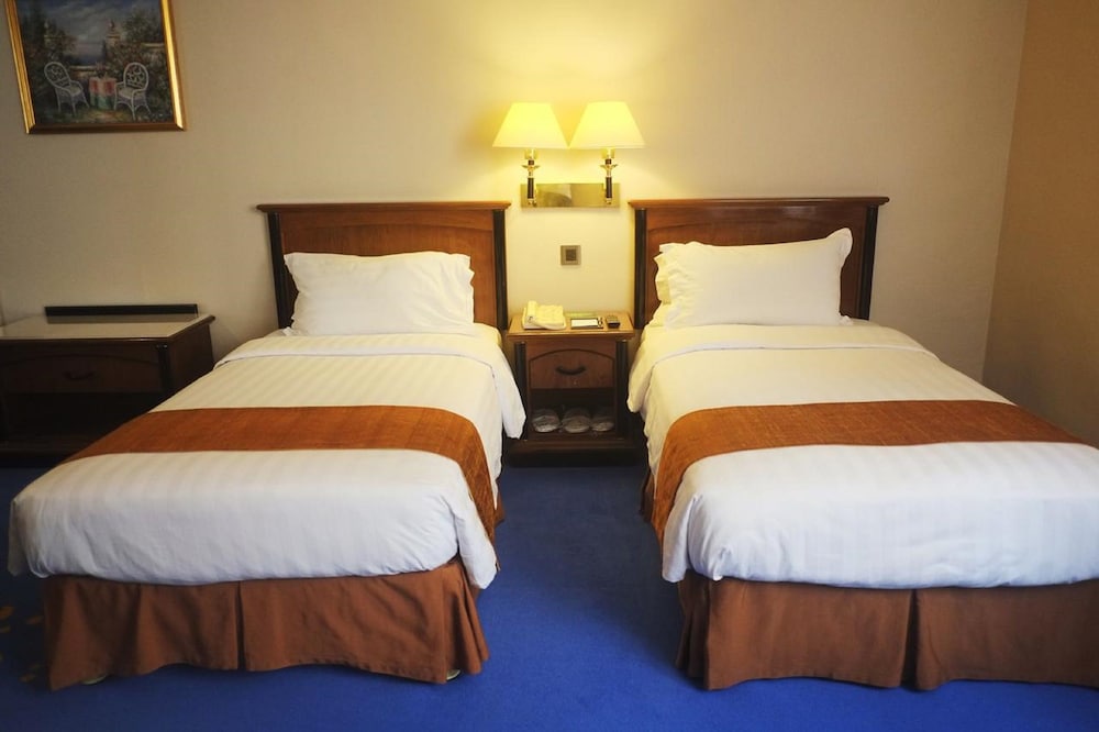 The Kimberley Hotel Hong Kong 27/66