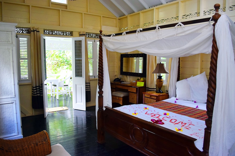 Fond Doux Holiday Plantation 26/81
