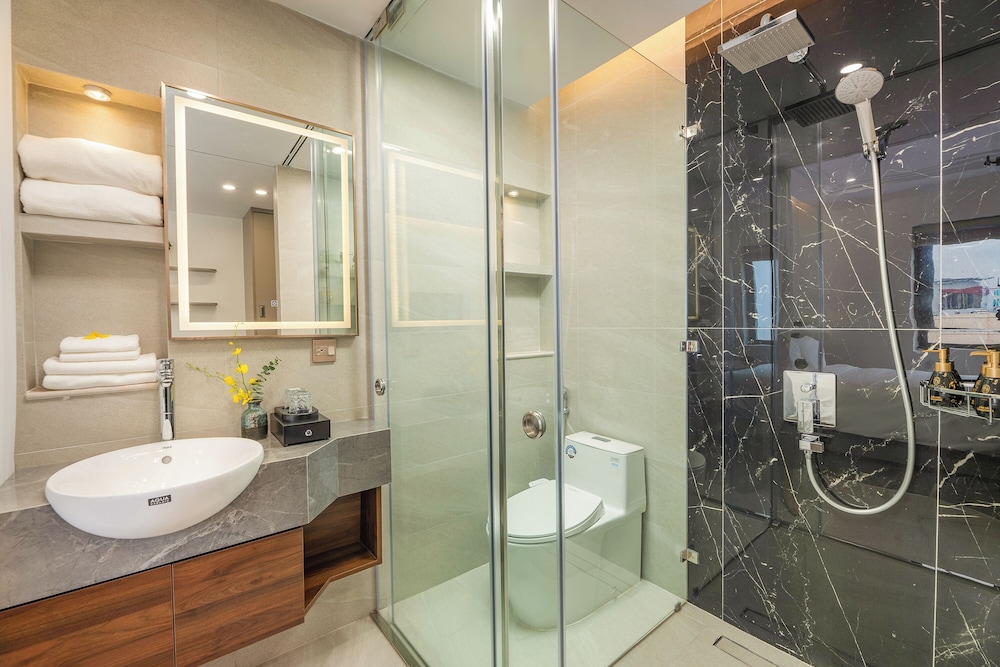 غرفة قياسية بسريرين منفصلين وسرير كينج، Gilson Hanoi Hotel 3/3