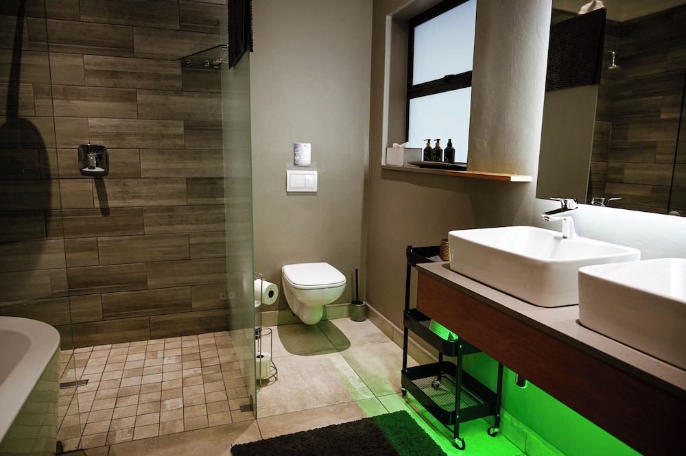 Silver Forest Boutique Lodge And Spa 49/50