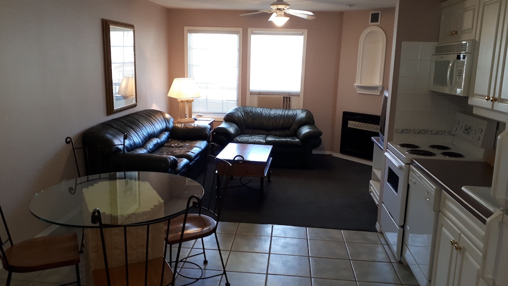Mountain View Suites at Fairmont Hot Springs 32/63