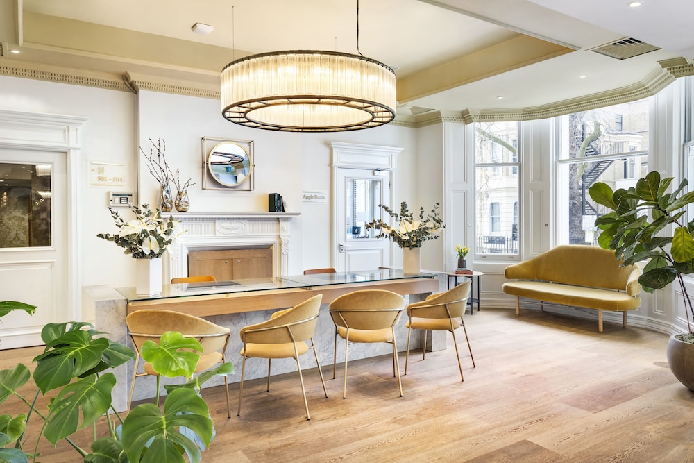 Melia London Kensington Member of Melia Collection 12/93