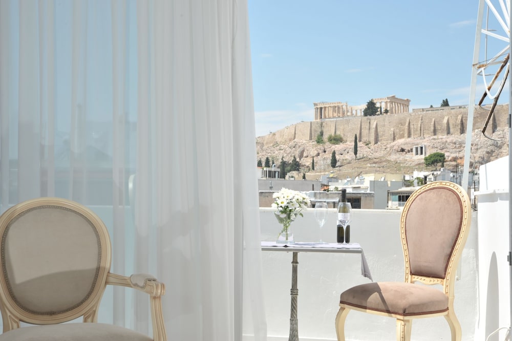Acropolian Spirit Boutique Hotel 58/64