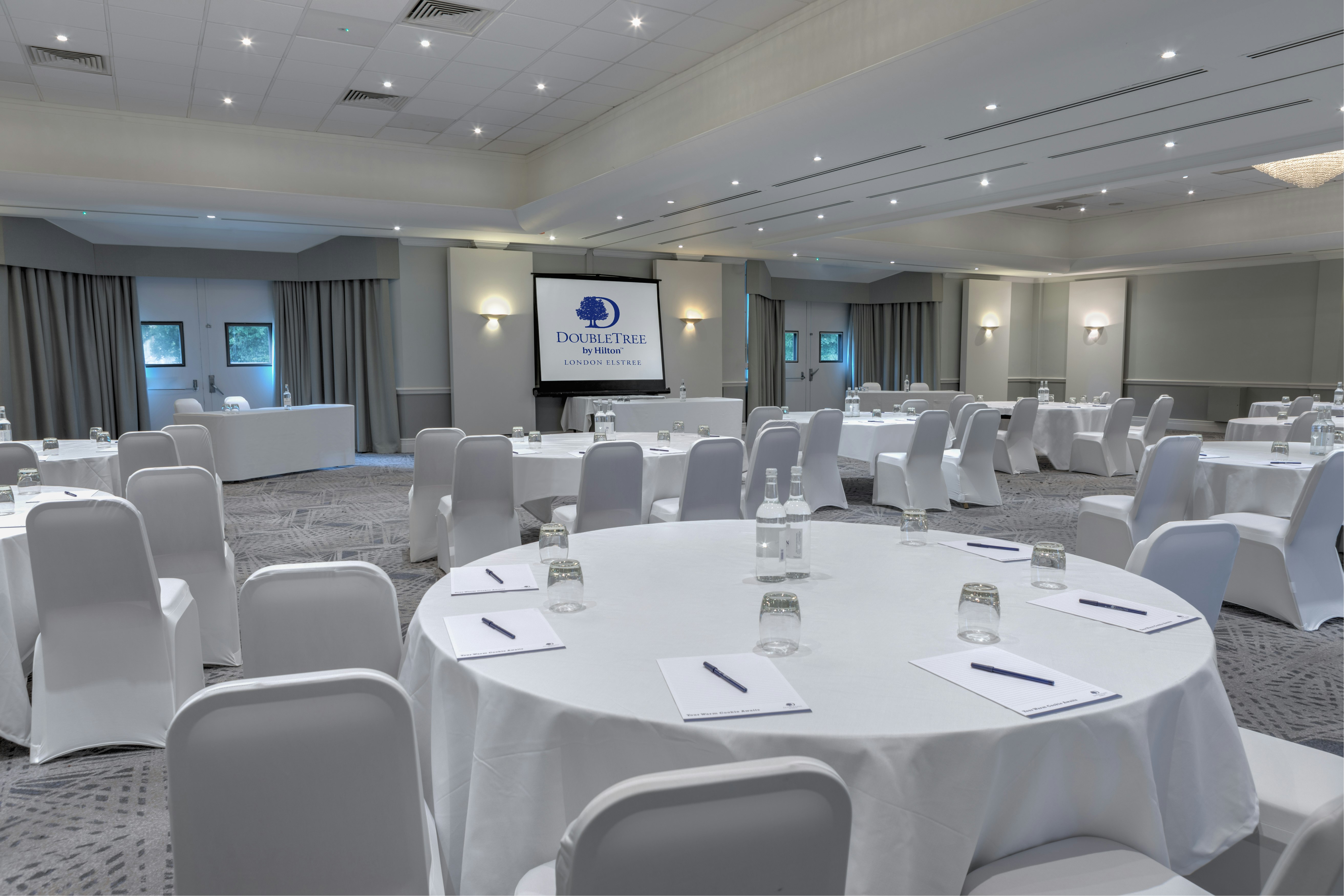 DoubleTree by Hilton London Elstree 61/73
