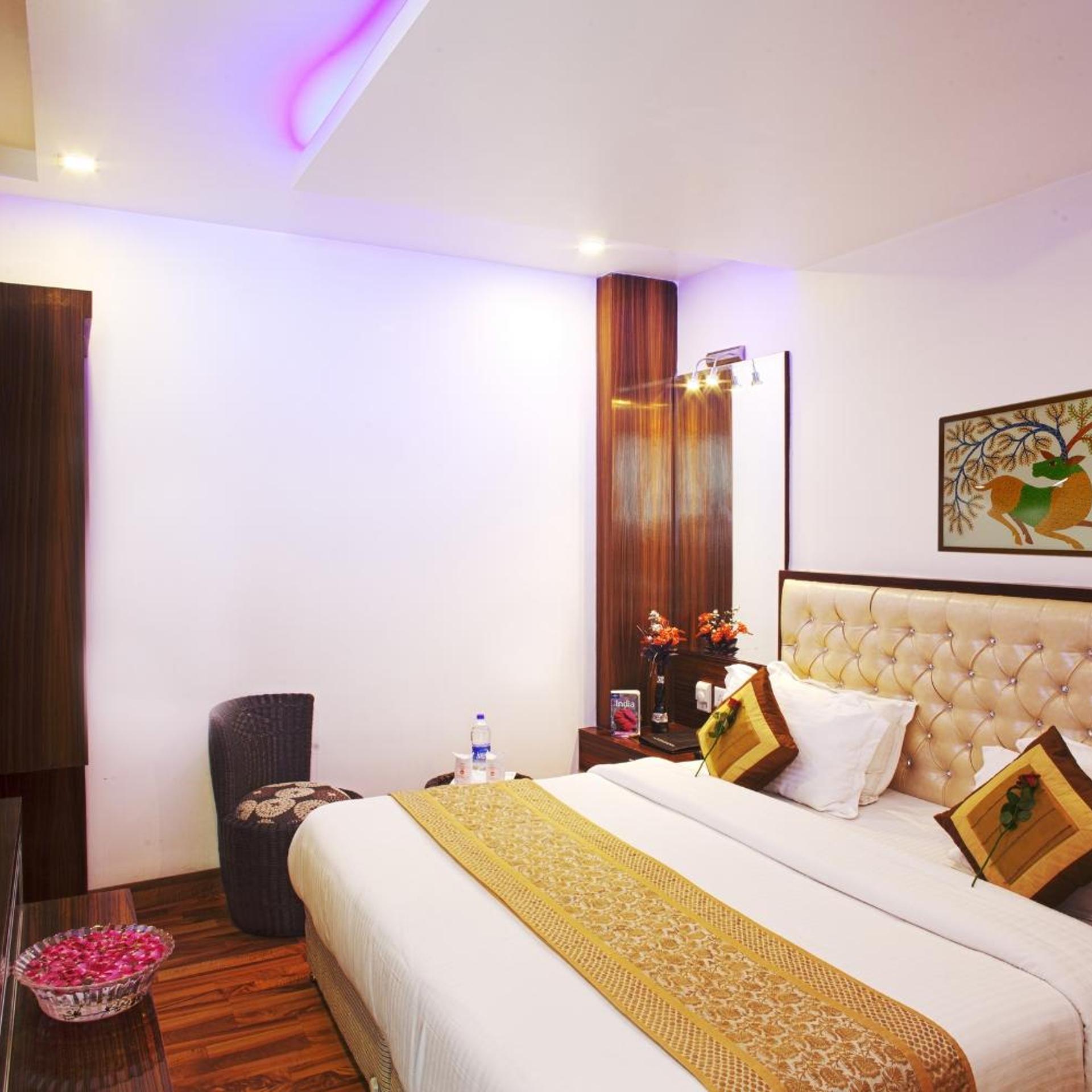Hotel Delhi 55 11/30