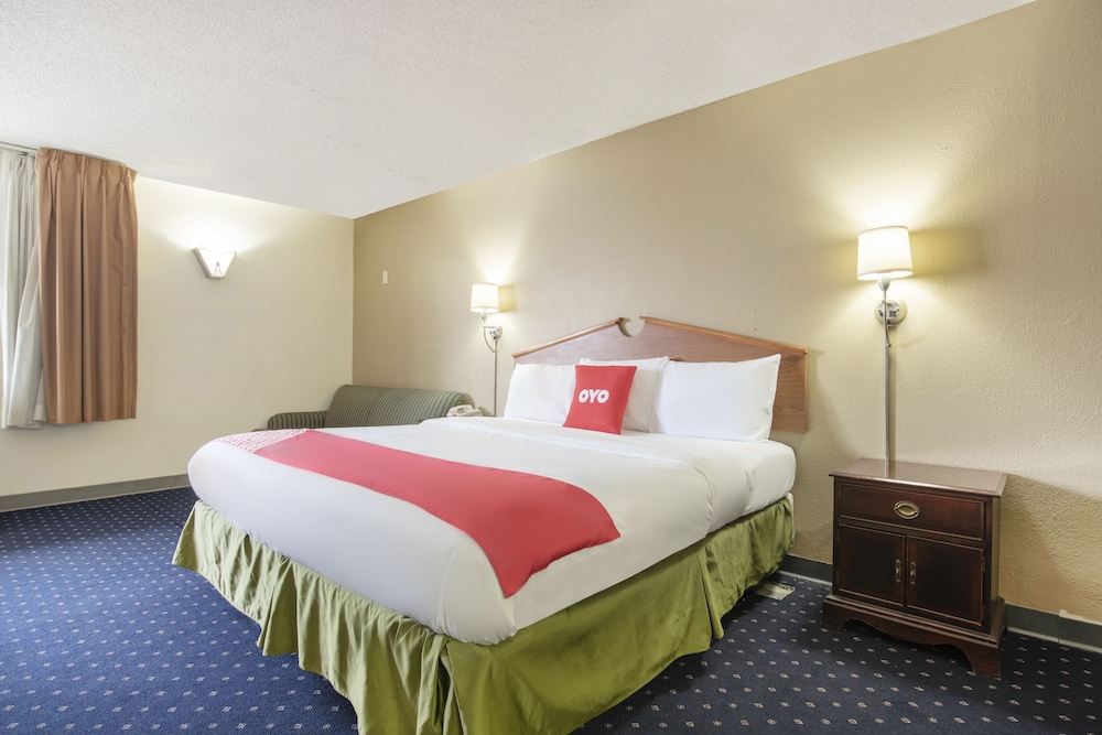 OYO Hotel Tulsa International Airport 9/26