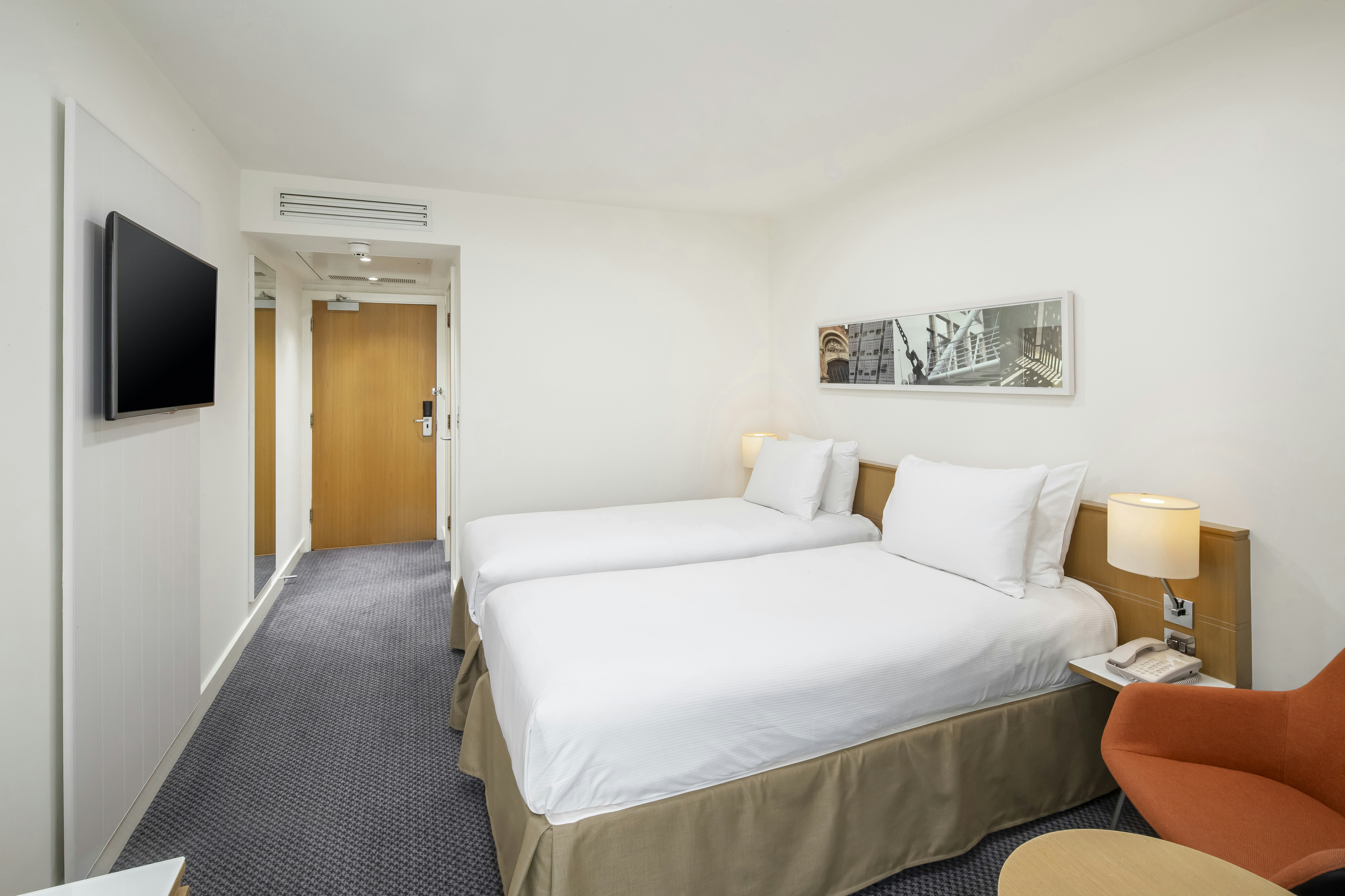 DoubleTree by Hilton Manchester - Piccadilly 10/51