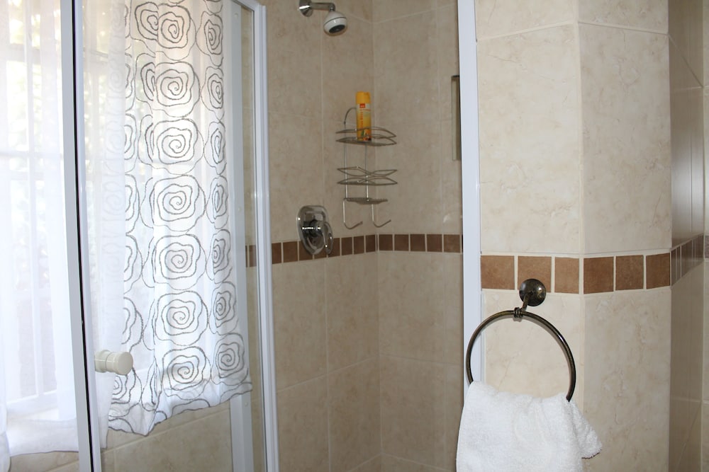 3Liebeloft Guest House 25/50