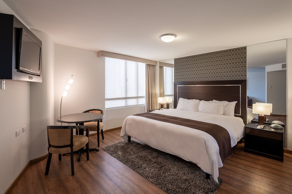 Hotel Jose Antonio Executive 12/46