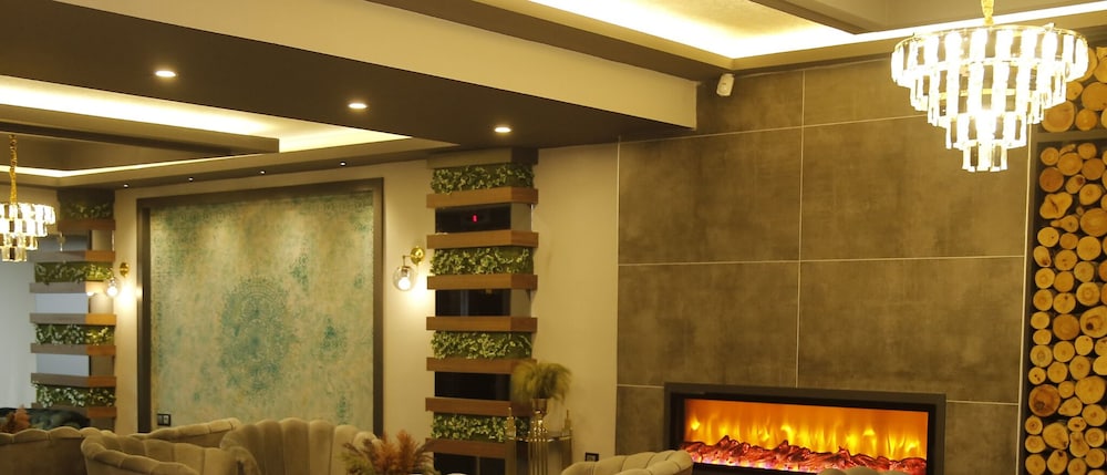 Grand Zara Hotel 9/49