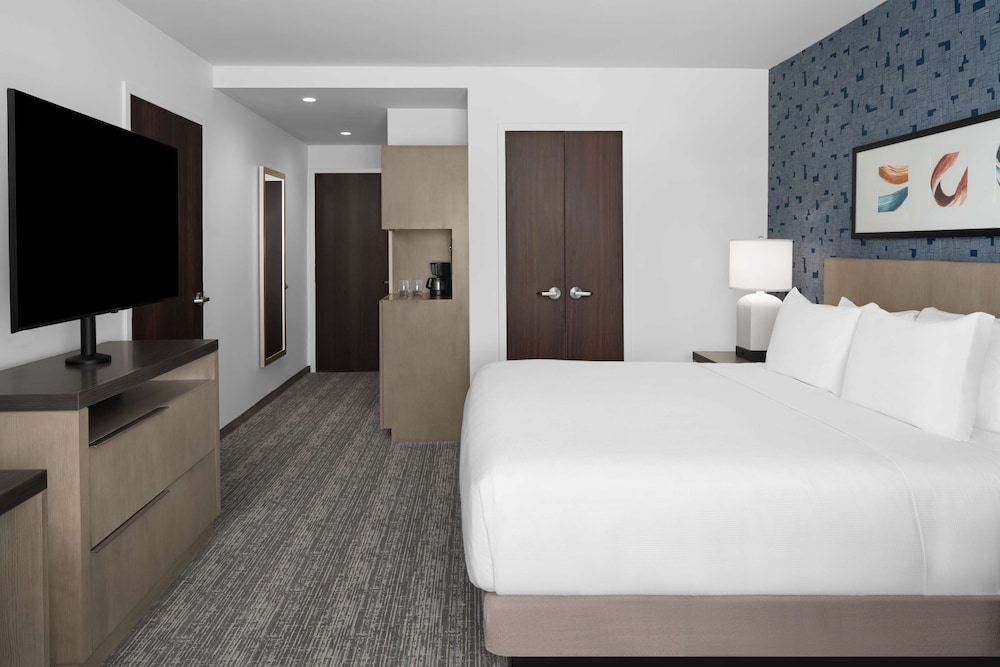 Hyatt House Lansing University Area 13/49