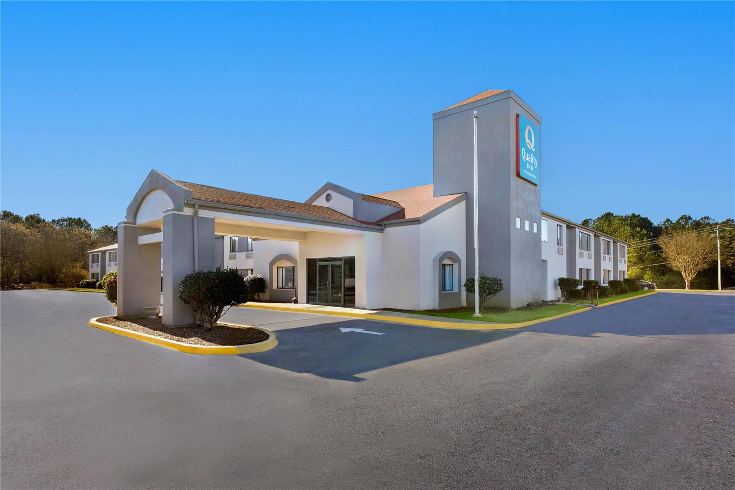 Quality Inn Lavonia, GA 28/30