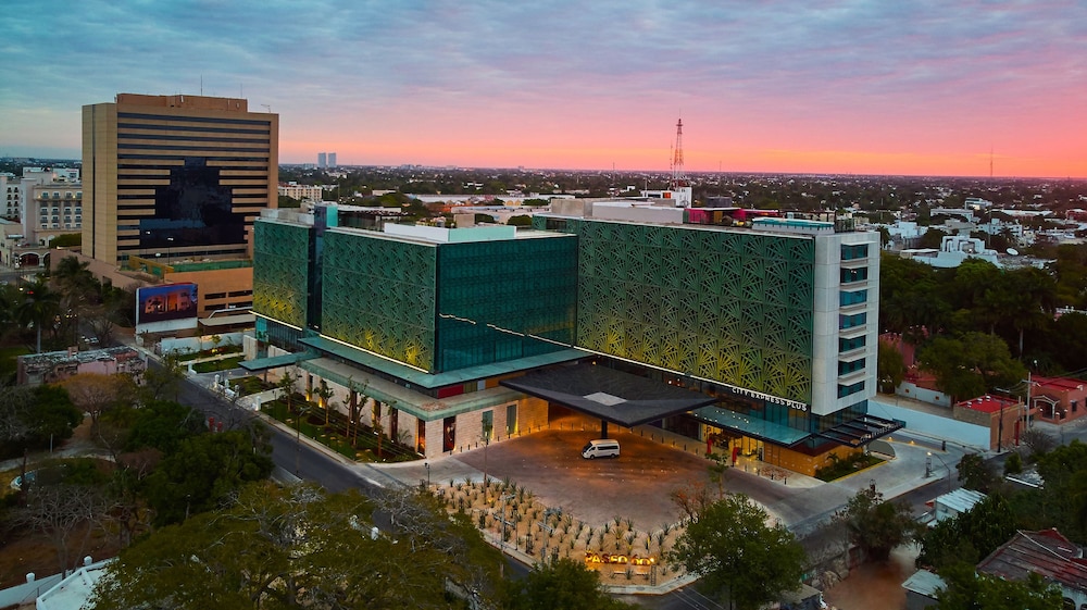 City Express Plus by Marriott Merida 6/57