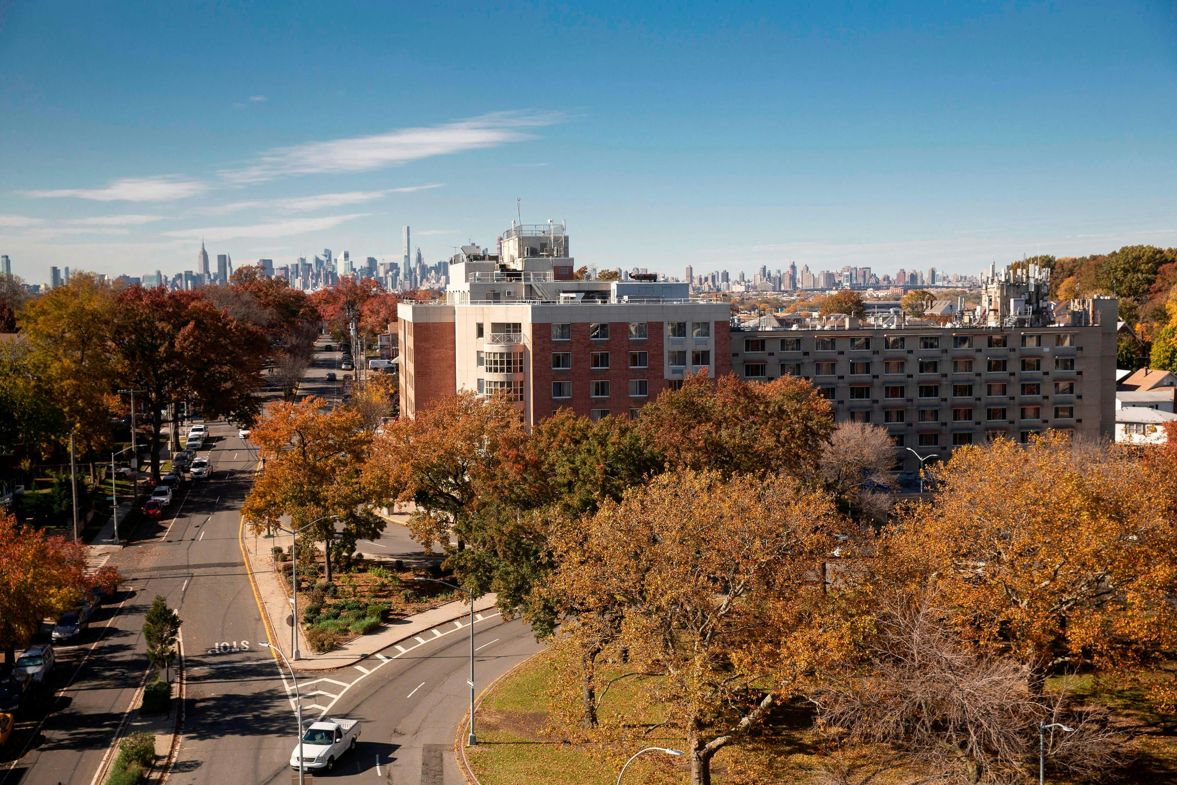 Marriott New York Laguardia Airport 20/20